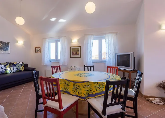 Nur 200 Meter Zum Tollen In Apartman Baska (Krk)